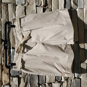 J.Jill 10T cuffed, at waist, khaki shorts